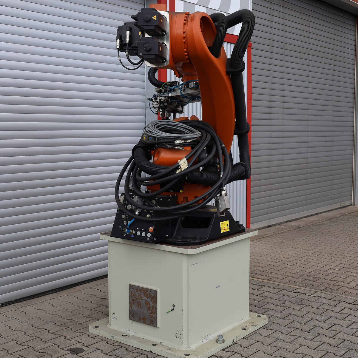 KR210 R2700 extra