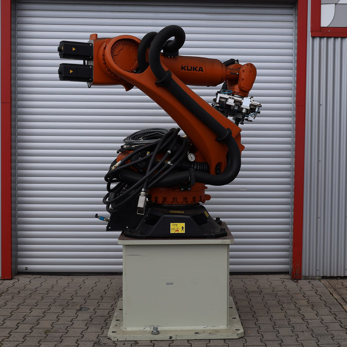 KR210 R2700 extra