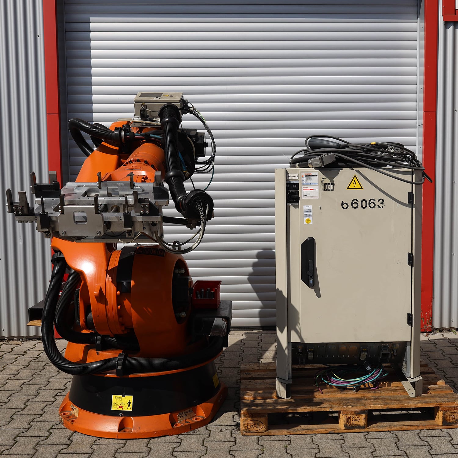 KR210 + KR C2