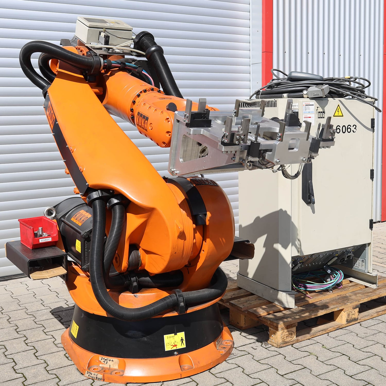 KR210 + KR C2
